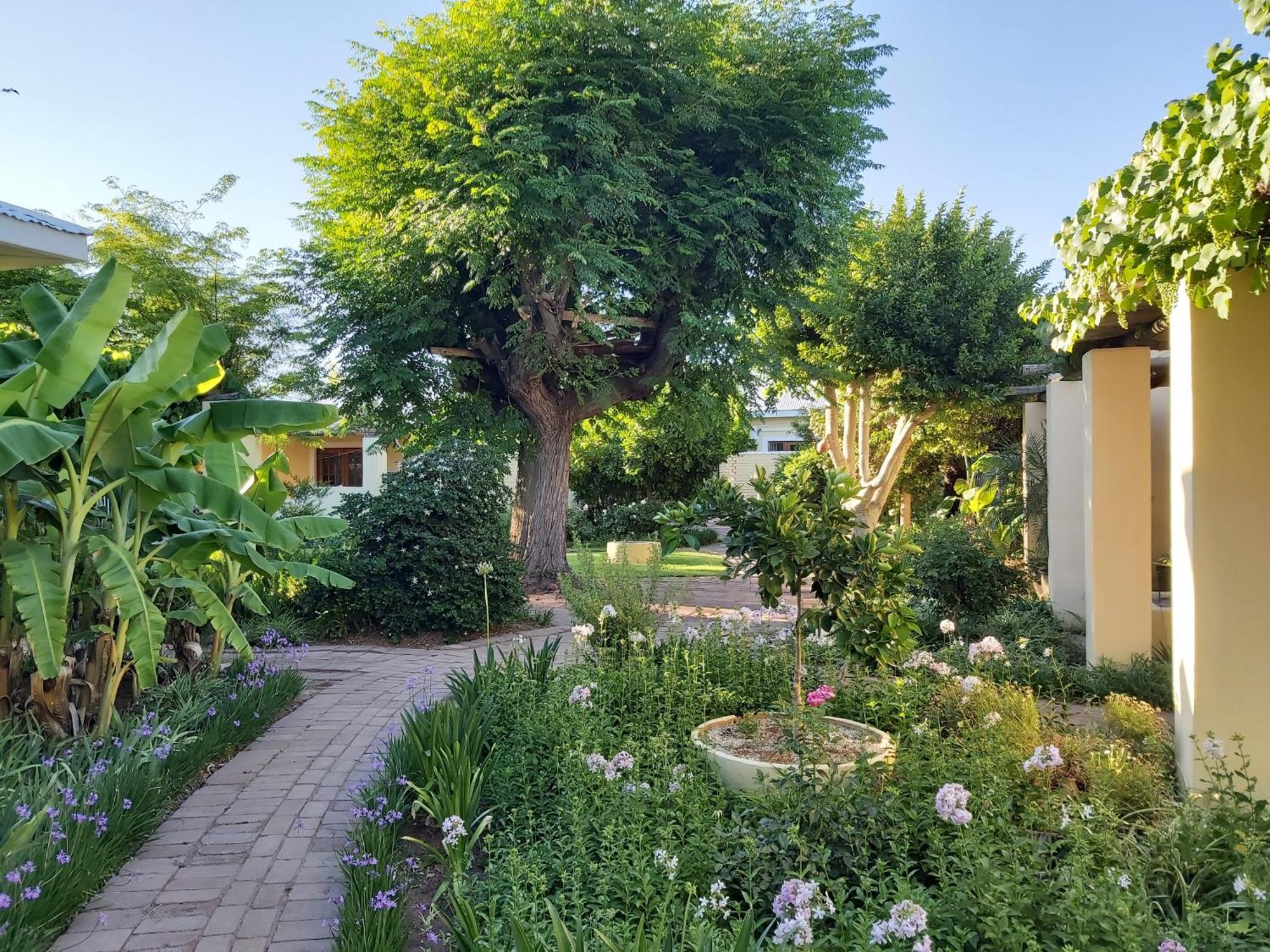Libby'S Lodge Upington Exterior foto